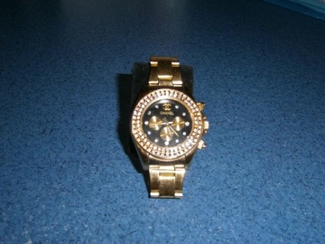 ЗОЛОТЫЕ С БРИЛЛИАНТАМИ ЖЕНСКИЕ ЧАСЫ С БРАСЛЕТОМ