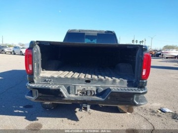  GMC Sierra 2021r., 2500HD Denali, od ubezpieczalni 6.6 Benzyna 445KM, zdjęcie 5