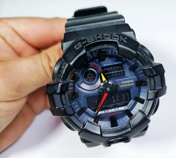 ZEGAREK G-SHOCK 5522 GA-700BMC