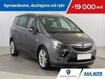 Opel Zafira C Tourer 2.0 CDTI ECOTEC 130KM 2012 Opel Zafira Tourer 2.0 CDTI, 7 miejsc, Klima
