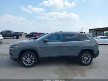Jeep Cherokee V 2021 Jeep Cherokee Latitude Plus 2021 2.4l, zdjęcie 2
