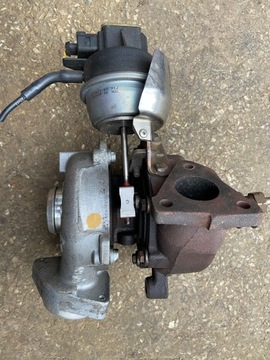 AUDI A4 A5 2.0 TDI TURBO 03L145701D