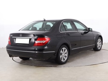 Mercedes Klasa C W204 Limuzyna 2.2 200 CDI BlueEFFICIENCY 136KM 2011 Mercedes C C 200 CDI, Salon Polska, Automat, zdjęcie 4