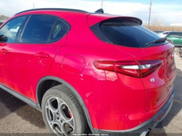 Alfa Romeo Stelvio SUV 2.0 Turbo 280KM 2018 Alfa Romeo Stelvio 2018 r., 2,0L SPORT AWD 2.0 Benzyna 280KM, zdjęcie 16