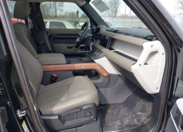 Land Rover Defender IV (L663) 2022 Land Rover Defender 2022, 2.0L, 4x4, 110S, od ubezpieczalni, zdjęcie 9