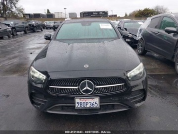Mercedes Klasa E W213 2022 Mercedes-Benz Klasa E 350 2022 2.0l 2.0 Benzyna 255KM, zdjęcie 7
