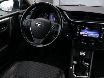 Toyota Corolla XI Sedan Facelifting 1,6 Valvematic 132KM 2017 Toyota Corolla 1.6 Valvematic, Salon Polska, zdjęcie 6