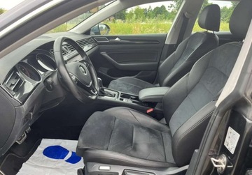 Volkswagen Arteon Fastback 2.0 TSI 190KM 2018 Volkswagen Arteon 2,0 TSI 190 KM, DSG, Perfekcyjny Stan 2.0 Benzyna, zdjęcie 8