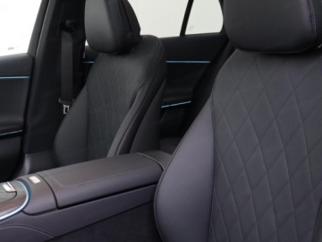 Mercedes Klasa E W214 All-Terrain 2.0 220d 197KM 2025 E Klasa 220 d 4-Matic All-Terrain Avantgarde Estate 2.0 (197KM) 2025, zdjęcie 6