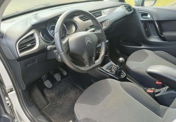 Citroen C3 II Hatchback facelifting 1.2 VTi 82KM 2014 Citroen C3 Citroen C3 II 1.2 Benzyna 82KM, zdjęcie 6