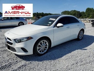 Mercedes CLA C118/X118 2019 Mercedes-Benz CLA 2019 r., 2,0L A 220 2.0 Benzyna 208KM