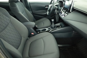 Toyota Corolla XII Sedan 1.5 VVT-i 125KM 2022 Toyota Corolla 1.5 VVT-i, Salon Polska, zdjęcie 6