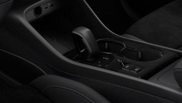 Volvo XC40 Crossover Facelifting 2.0 B3 163KM 2025 Volvo XC 40 Plus Dark B3 Mild Hybrid Benzyna, zdjęcie 14