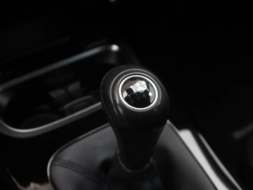 Mercedes Klasa A W177/V177 Hatchback 1.3 160 109KM 2018 Mercedes A A 160, Salon Polska, Klima, zdjęcie 17
