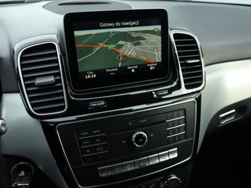 Mercedes GLE W166/C292 SUV 2.1 250d 204KM 2017 Mercedes GLE GLE 250 d, Salon Polska, 201 KM, zdjęcie 11