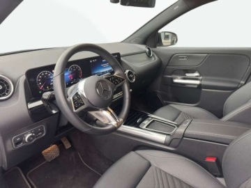 Mercedes GLA II Off-roader Facelifting 1.3 200 163KM 2025 Mercedes-Benz GLA GLA 200 MULTIBEAM LED Kamera cofania MBUX Night Pack, zdjęcie 10