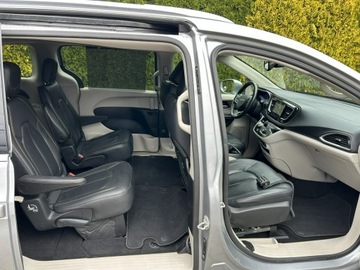 Chrysler Pacifica II 3.6 V6 291KM 2019 Chrysler Pacifica Możliwość przewozu, zdjęcie 14