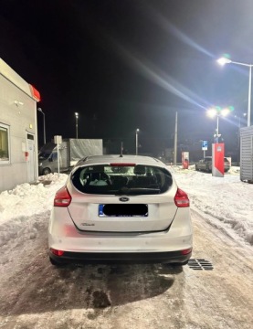 Ford Focus III Hatchback 5d facelifting 1.5 TDCi 95KM 2018 Ford Focus 1.5 TDCi SYNC Edition, zdjęcie 3