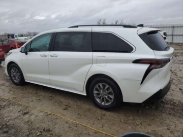 Toyota Sienna III 2023 Toyota Sienna 2023, 2.5L, XLE, porysowany lakier 2.5 Hybryda 245KM, zdjęcie 5