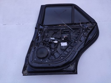 DVEŘE PRAVÉ PRAVÝ ZADNÍ MERCEDES GLE I W166 166 2015-2019