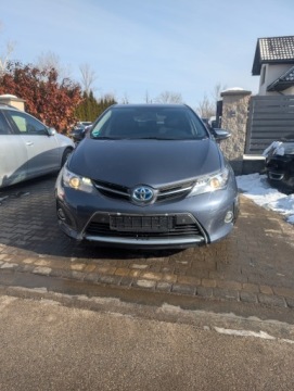 Toyota Auris II Hatchback 5d 1.8 HSD 136KM 2014 Toyota Auris Toyota Auris Hybryda 1.8 Hybryda Plug-in 136KM