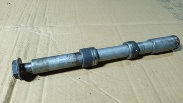 HONDA CBR 600 F2 OŚ OŚKA ŚRUBA KOŁA PRZÓD PRZEDNIA TULEJKA TULEJA PC 25 F3