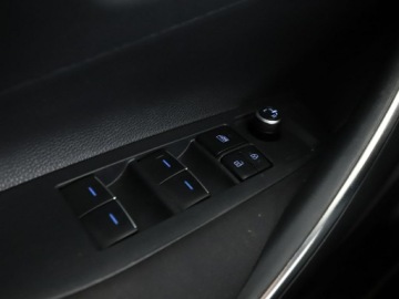 Toyota Corolla XII Hatchback 1.8 Hybrid 122KM 2020 Toyota Corolla HEV full LED klima auto kamera, zdjęcie 32