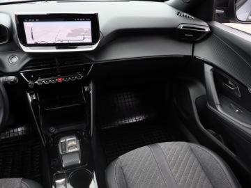 Peugeot 2008 II SUV Facelifting 1.2 PureTech 130KM 2024 Peugeot 2008 1.2 PureTech, Salon Polska, zdjęcie 7