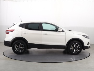 Nissan Qashqai II Crossover 1.2 DIG-T 115KM 2017 Nissan Qashqai 1.2 DIG-T, Salon Polska, zdjęcie 5