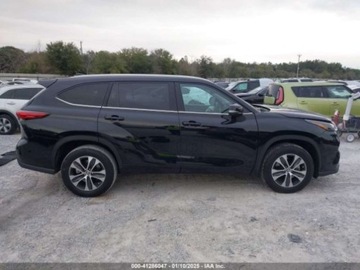 Toyota Highlander III 2022 Toyota Highlander 2022r., XLE, od ubezpieczalni 3.5 Diesel 295KM, zdjęcie 7