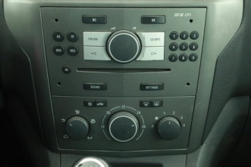 Opel Zafira B 1.6 Twinport ECOTEC 105KM 2007 Opel Zafira 1.6, 7 miejsc, Klima, Klimatronic, zdjęcie 9