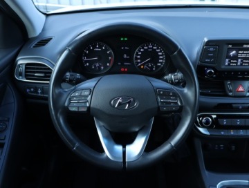 Hyundai i30 III Hatchback 1.4 MPI 100KM 2018 Hyundai i30 1.4 CVVT, Salon Polska, VAT 23%, zdjęcie 14