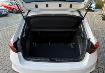 Skoda Fabia IV 2022 Skoda Fabia 1,0 65KM Klima CarPlay Ledy Vat23 Serwis Benzyna 65KM, zdjęcie 24