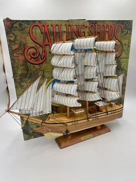 Деревянная готовая модель ПАРУСНОГО КОРАБЛЯ 50см.