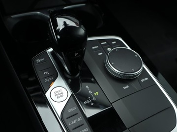 BMW Seria 2 G42-U06 M Gran Coupe 2.0 235i 306KM 2022 BMW 2 Gran Coupe M235i Gran Coupé, Salon Polska, zdjęcie 15