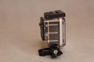 ВОДОНЕПРОНИЦАЕМАЯ СПОРТИВНАЯ КАМЕРА - КОМПЛЕКТ С КОРПУСОМ