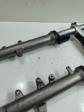 Кронштейны подвески передних ног SUZUKI BURGMAN 650 03-12
