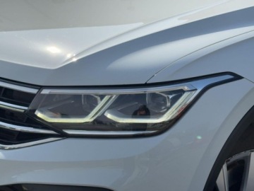 Volkswagen Tiguan Allspace SUV Facelifting 2.0 TSI 245KM 2022 Volkswagen Tiguan Allspace Allspace 2.0 TSI 4Motion DSG 245 KM Gwarancja, zdjęcie 6