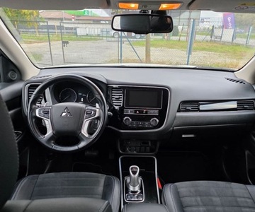Mitsubishi Outlander III 2019 Mitsubishi Outlander Zasieg 60 km Super Stan Gwarancja Mechaniczna Sliczny, zdjęcie 11