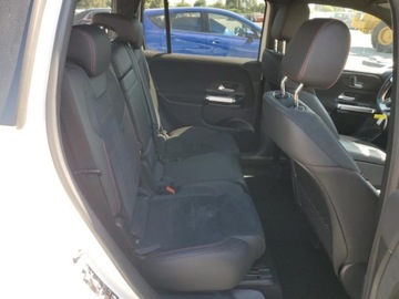 Mercedes GLB 2021 Mercedes-Benz GLB 250, 2021r., 2.0L 2.0 Benzyna 221KM, zdjęcie 9