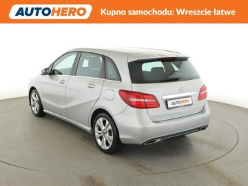 Mercedes Klasa B W246 Sports Tourer Facelifting 1.5 180 d 109KM 2017 Mercedes B 180 automat full LED navi klima, zdjęcie 3