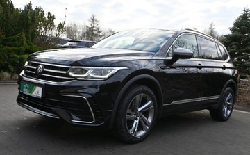 Volkswagen Tiguan II SUV Facelifting 2.0 TDI 200KM 2022 Volkswagen Tiguan 2,0 TDI 200 KM 4x4 R-LINE HEDA UP MATRIX Kamera 360 Nawi