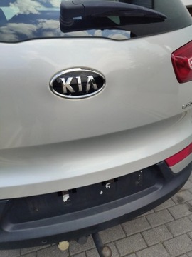 KIA SPORTAGE 3 III VÍKO KUFRU ZADNÍ KUFRU Z SKLO (OKNO) 9S