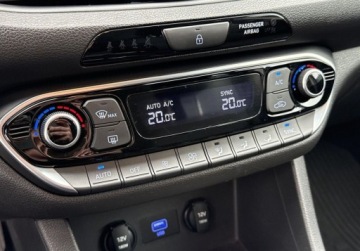 Hyundai i30 III Wagon Facelifting 1.0 T-GDI 120KM 2022 Hyundai i30 Benzyna 120KM, zdjęcie 24