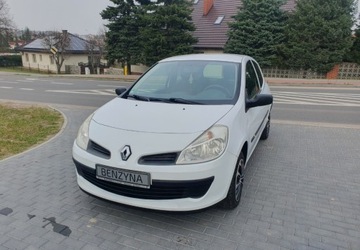 Renault Clio III Hatchback 5d 1.2 i 16V 75KM 2008