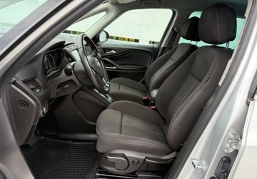 Opel Zafira C Tourer Facelifting 1.6 Turbo 136KM 2018 Opel Zafira salon PL 1,6 automoat 7 osobowa 1.6 Benzyna 136KM, zdjęcie 14
