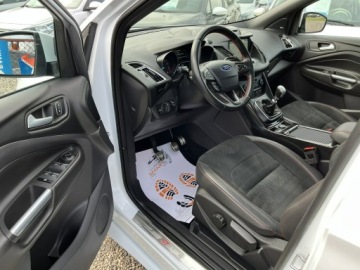 Ford Kuga II SUV Facelifting 1.5 EcoBoost 150KM 2018 Ford Kuga ST-Line/ Panorama Dach /Navi /Kamera, zdjęcie 31