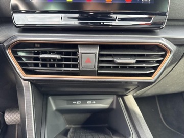 Cupra Formentor Crossover 1.5 TSI 150KM 2023 Cupra Formentor 1.5 TSI / 150 KM DSG FV-23%, ASO,, zdjęcie 31