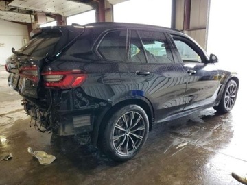 BMW X5 G05 2023 BMW X5 2023, silnik 3.0, hybryda, od ubezpieczalni, zdjęcie 2