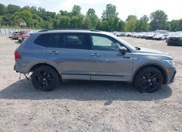Volkswagen Tiguan II 2023 Volkswagen Tiguan 2023, 2.0L, SE R-LINE BLACK, od ubezpieczalni, zdjęcie 3